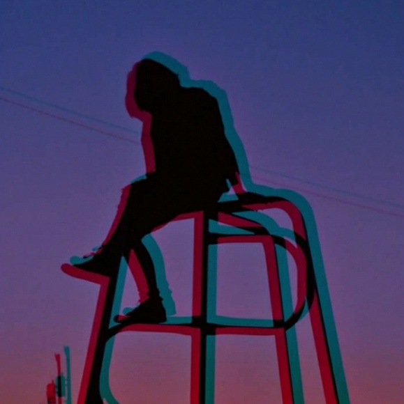 Meet your Posher, Alexandra - Picture 1 of 1